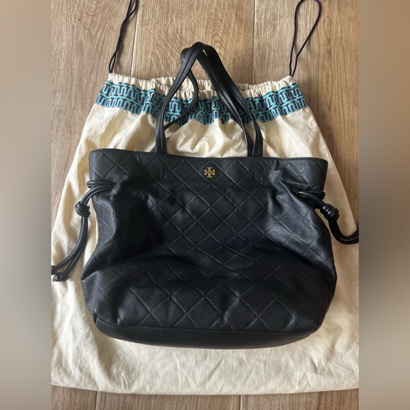NWOT Tory Burch Gorgia Slouchy Quilted Leather Tote - Picture 3 of 8